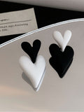 Black&White Heart Contrast Earrings