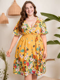 [Plus Size] Yellow 1950s V-Neck Belted Floral Dress