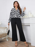 [Plus Size] Black & White 1960s V-Neck Leopard Blouse